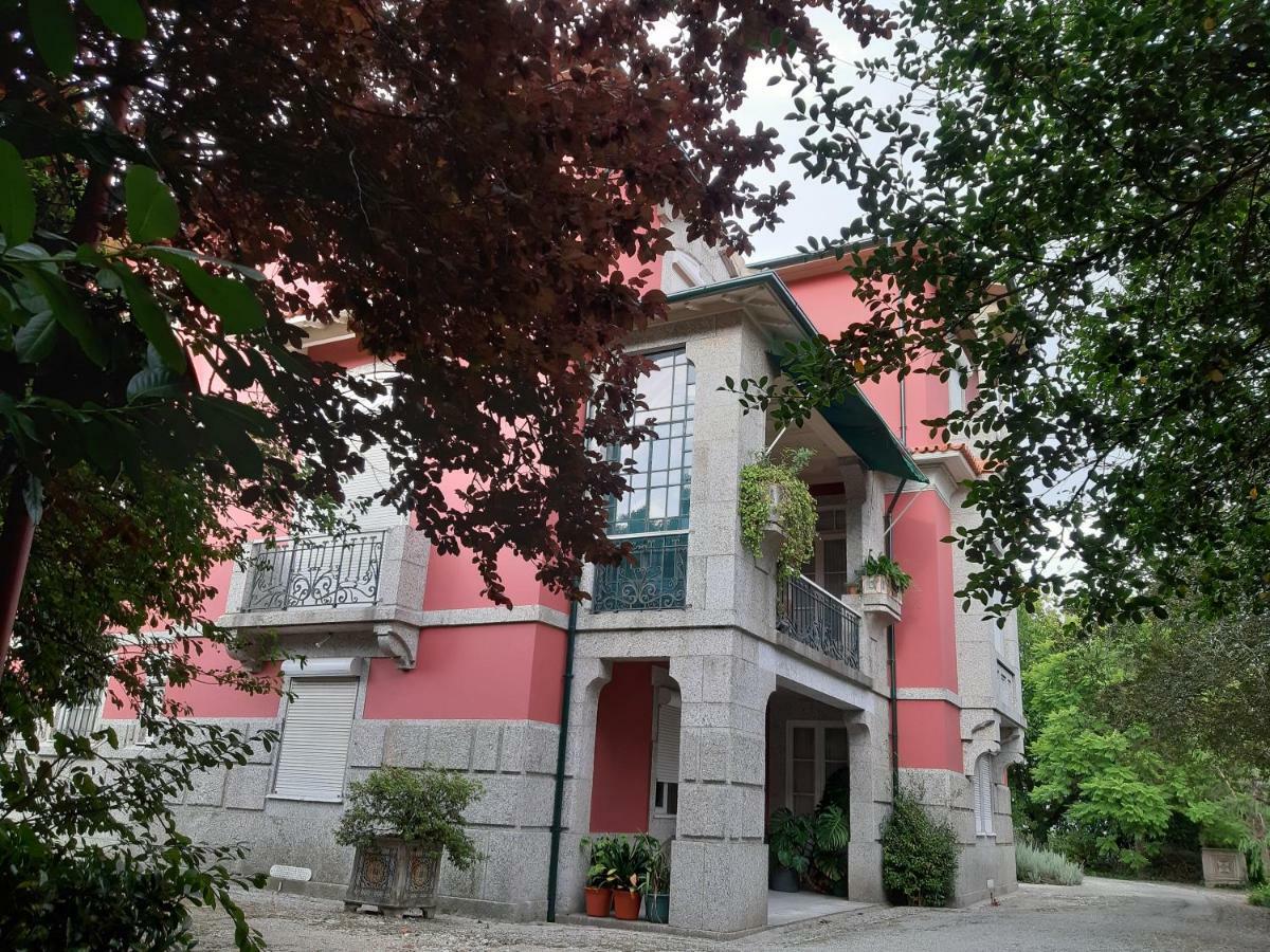 Casa Da Espinhosa Bed & Breakfast กิมาไรส์ ภายนอก รูปภาพ