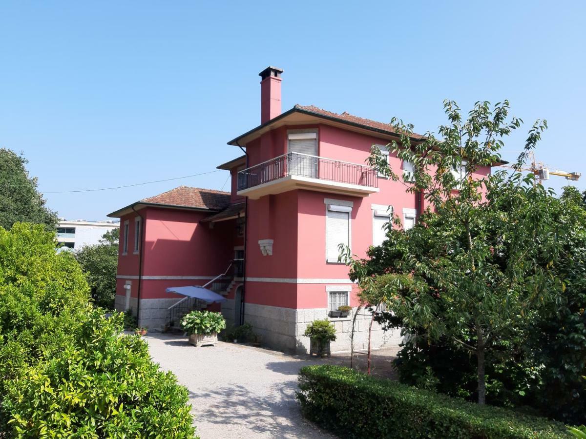 Casa Da Espinhosa Bed & Breakfast กิมาไรส์ ภายนอก รูปภาพ